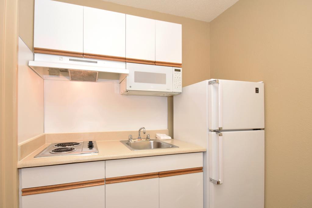 Extended America Select - - - Ivy Creek Blvd 2* Durham